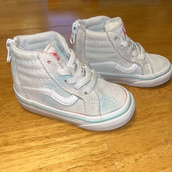 Vans toddler size 5 shoes. Still have a lot of life left. - Picture 1 of 5